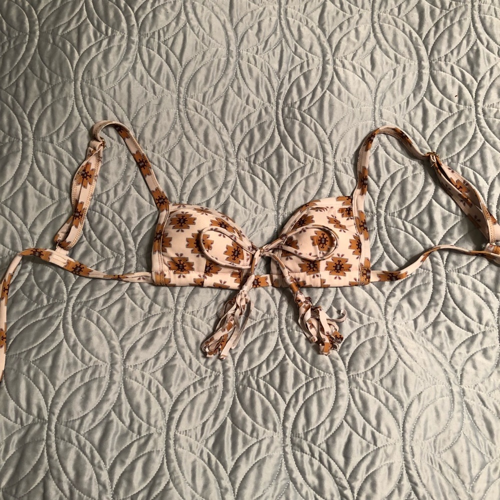 Montce Bikini Top!!
